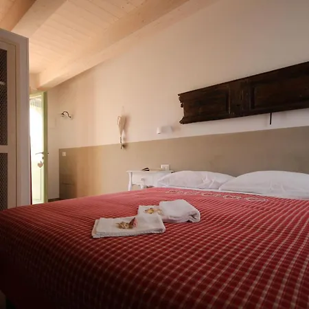 Italian Experience- Bellaluce 14 * Loreto